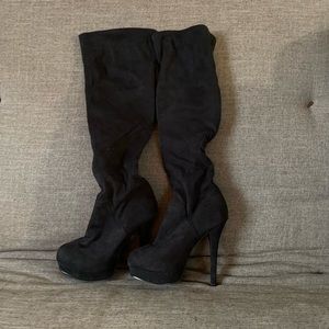 7 Kardashian Kollection Knee High Boots